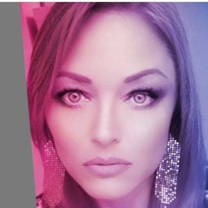 Meet your Posher, Alice